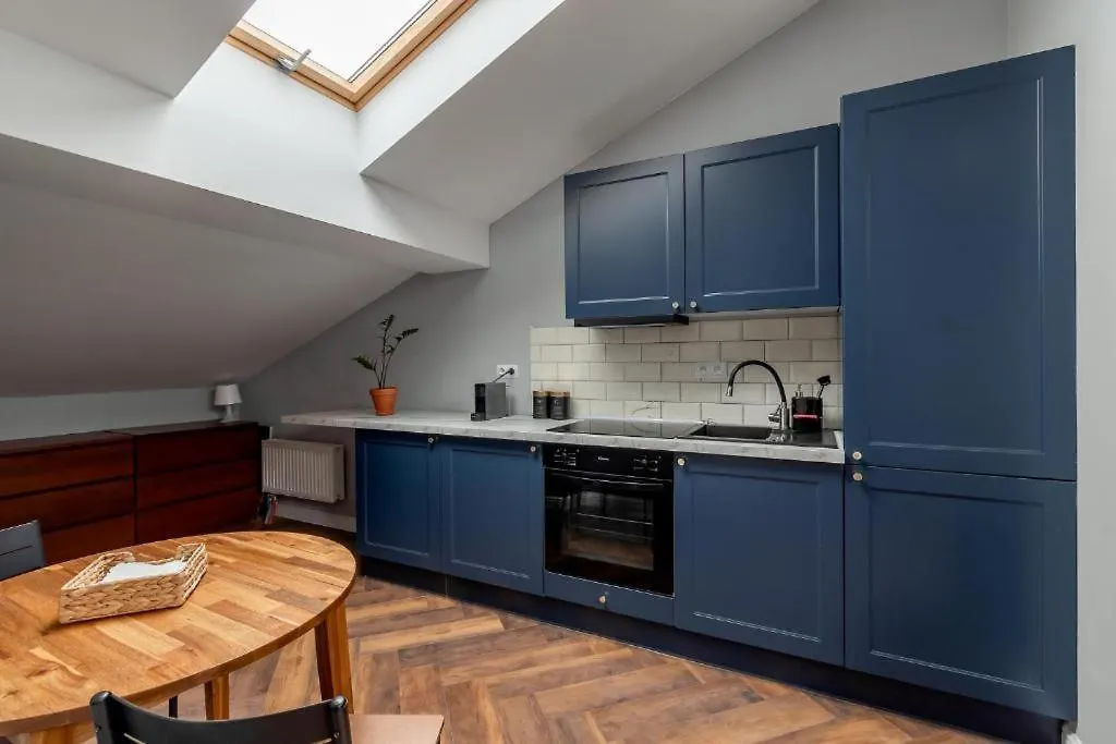 Close-Central Warsaw Apartment - Great Location- Praga Polnoc - 18 People -Marcinkowskiego Польша
