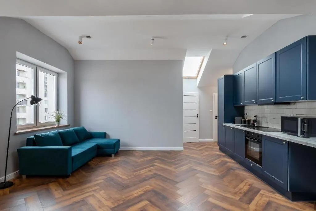 Close-Central Warsaw Apartment - Great Location- Praga Polnoc - 18 People -Marcinkowskiego